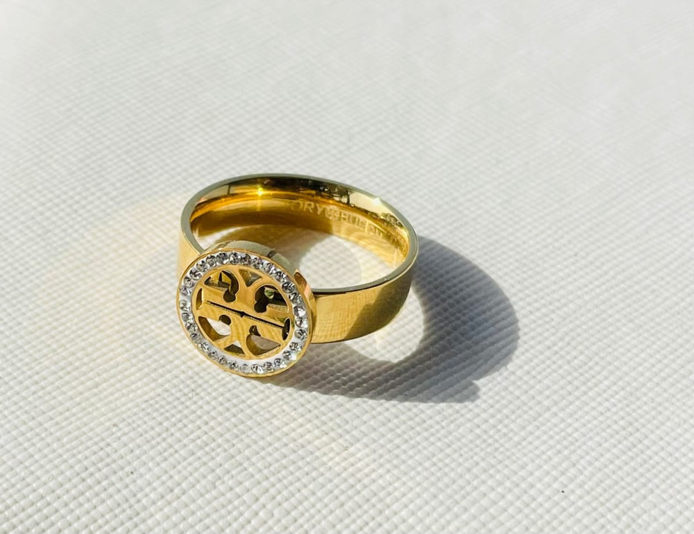 Tory Ring