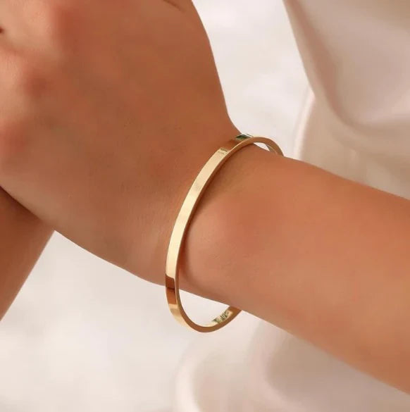 Plain Gold Plated Bangle